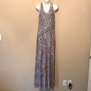 Tommy Bahama maxi dress in black and white. Size L